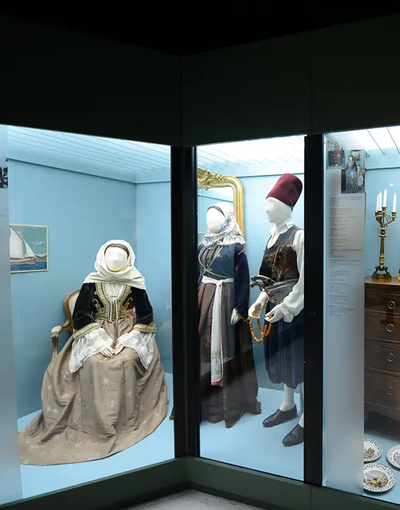 Παραδοσιακές Ελληνικές Φορεσιές της Αργολίδας